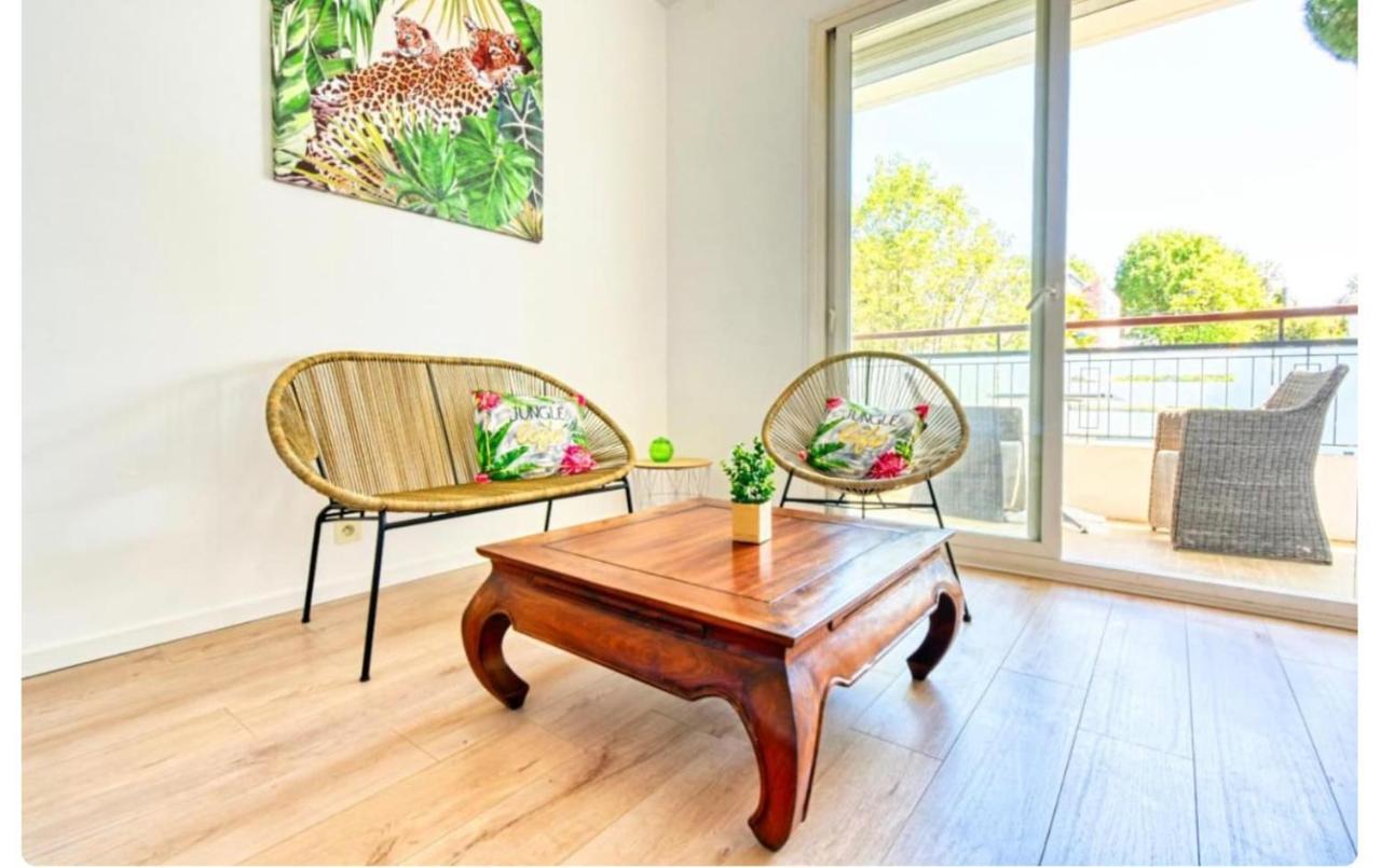 Superbe Studio Lumineux Sur Cannes Avec Terrasse ! A Quelques Minutes De La Celebre Rue D'Antibes ! מראה חיצוני תמונה